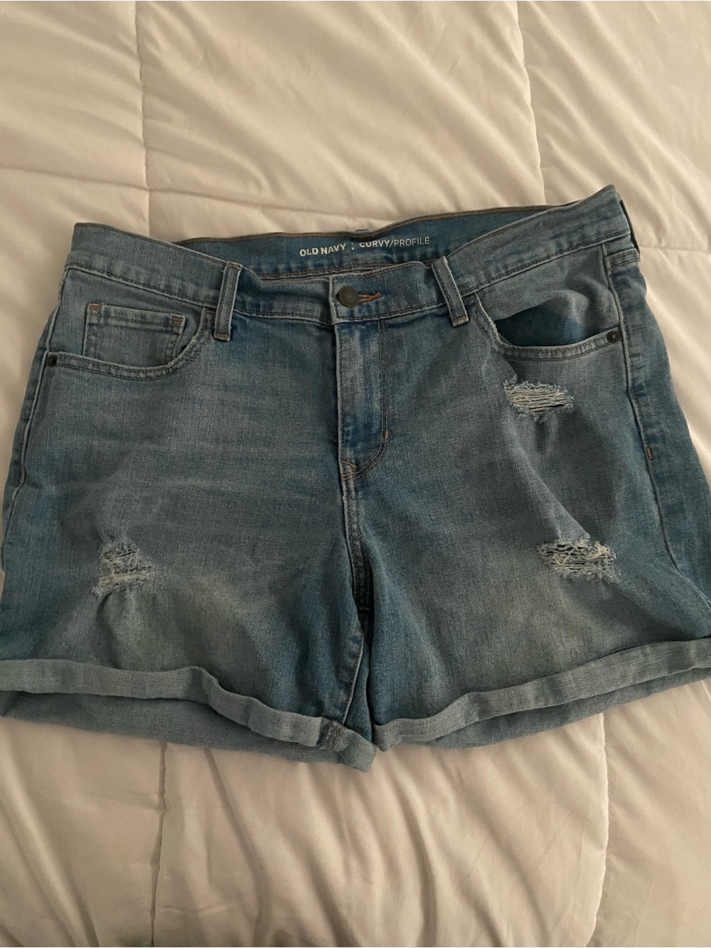 Old Navy Women's 12 Light Blue Denim Curvy Profile Shorts